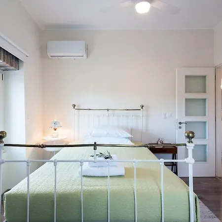 Iliopetra House 2 - Corfu Retreat With Jacuzzi Feriehus Ágios Ioánnis