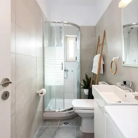 Iliopetra House 2 - Corfu Retreat With Jacuzzi *